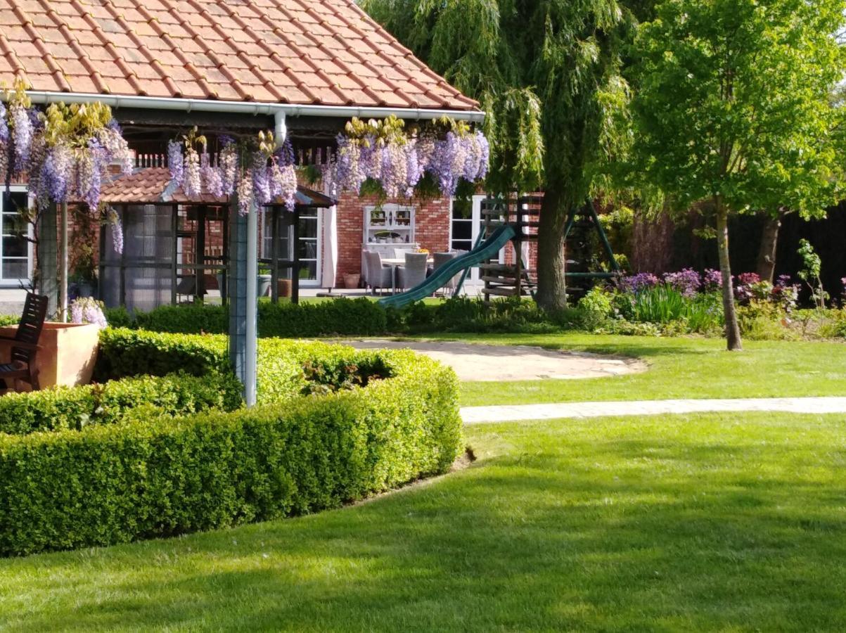 'T Hooghe Licht Bed & Breakfast Зоннебеке Экстерьер фото